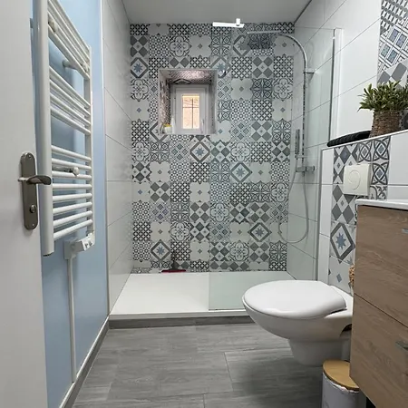 Sejour Paisible En Provence Apartment Lambesc Exterior photo