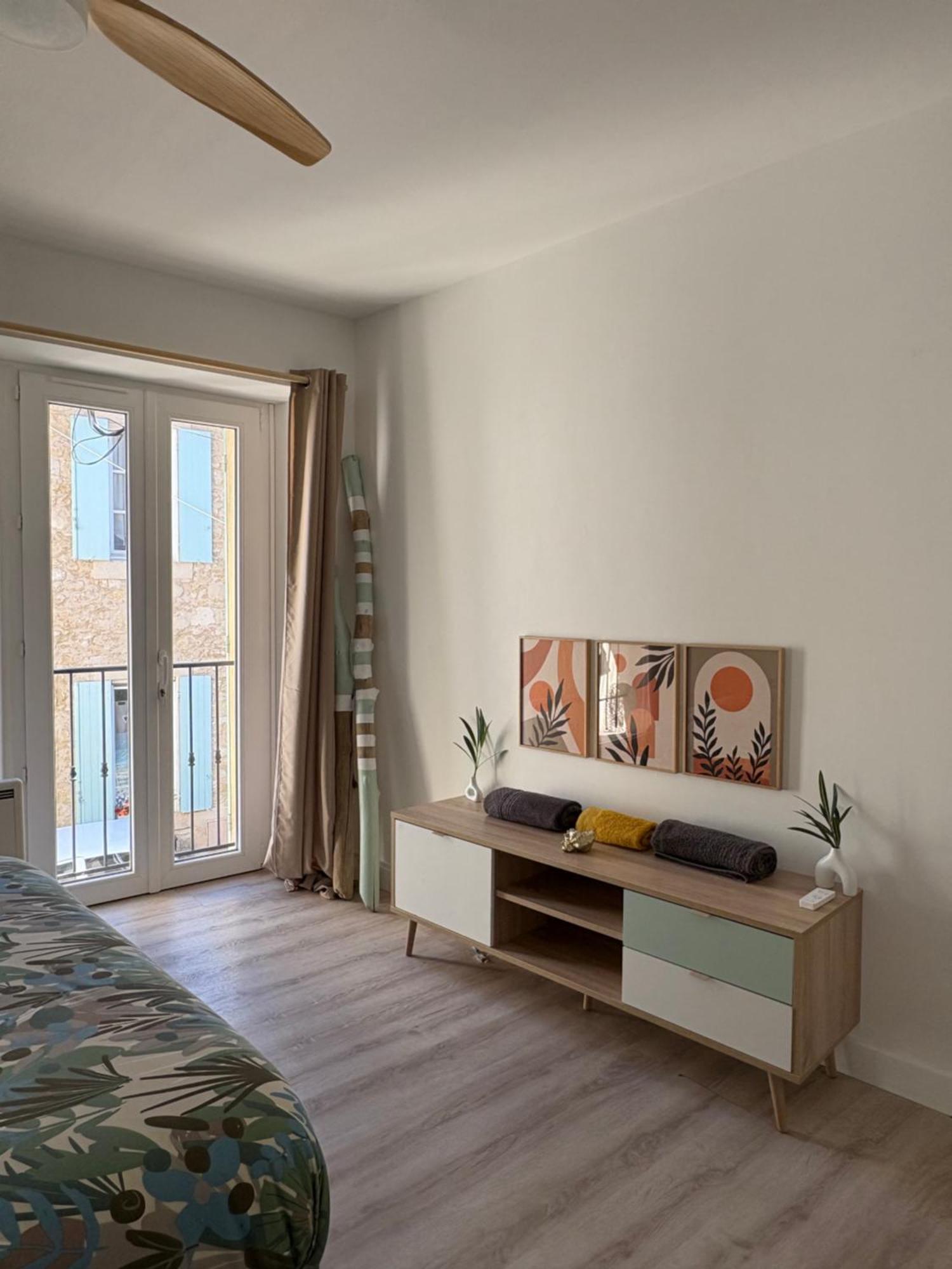 Sejour Paisible En Provence Apartment